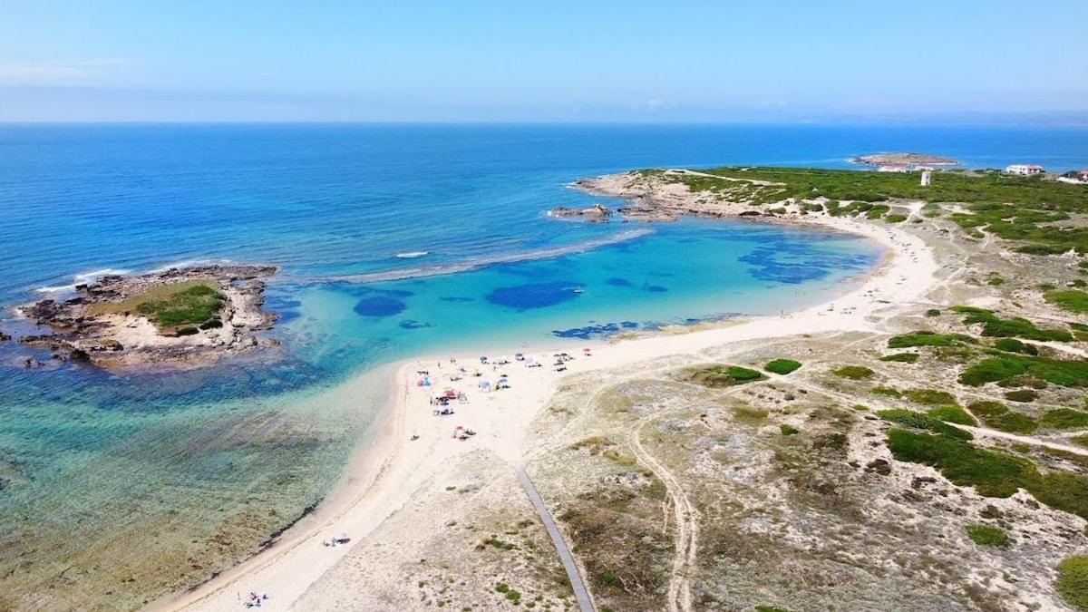 Casa Amelia Oristano, 10 Minutes From The Beaches Exterior photo